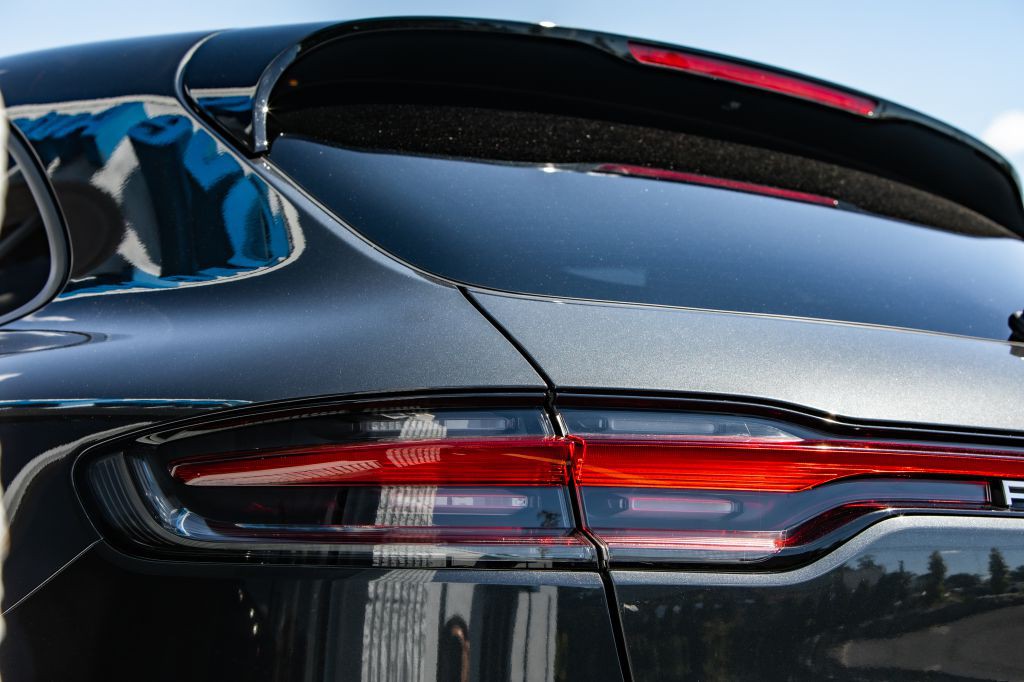 2019 Porsche Macan Image 16