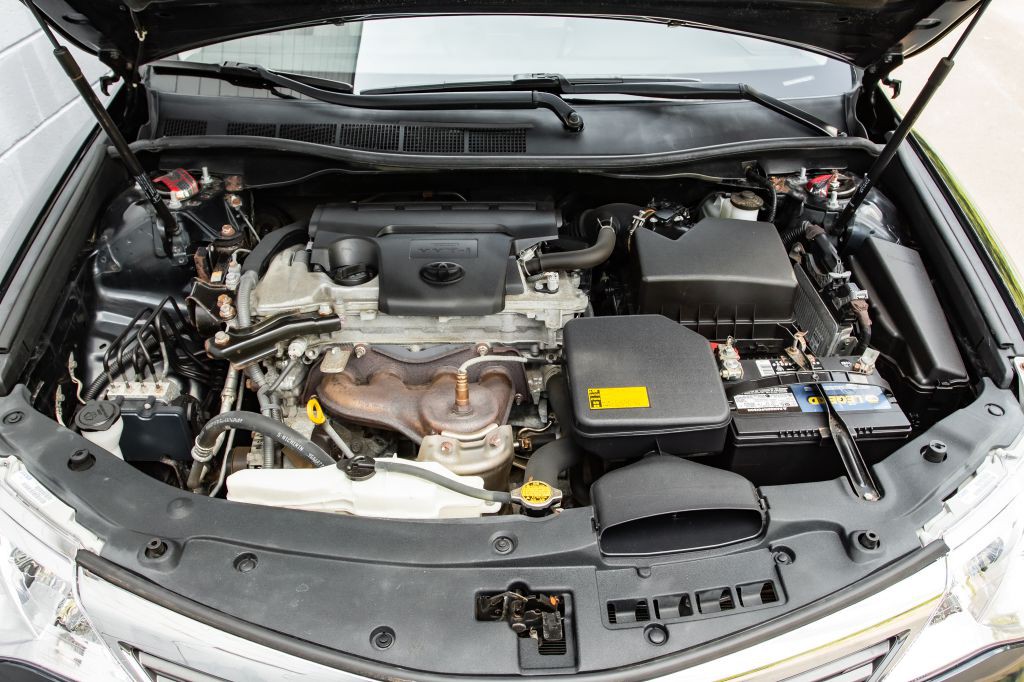 2012 Toyota Camry Image 27