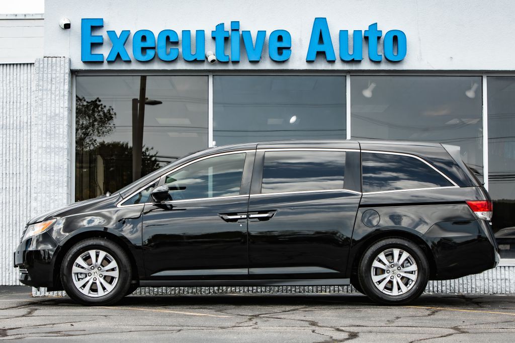 2015 Honda Odyssey Image 4