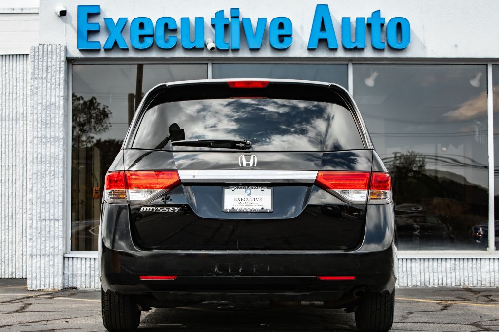 2015 Honda Odyssey Image 6