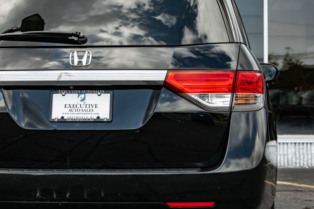 2015 Honda Odyssey Image 14