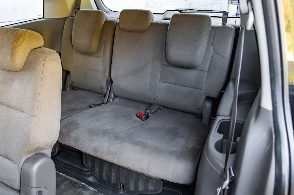 2015 Honda Odyssey Image 25