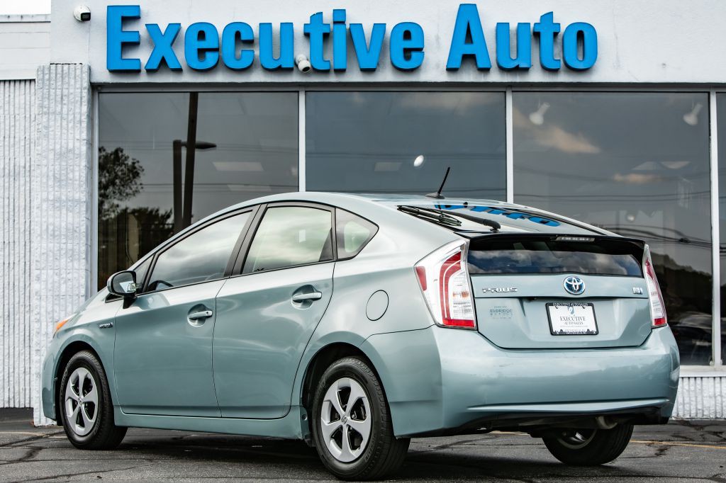 2014 Toyota Prius Image 5