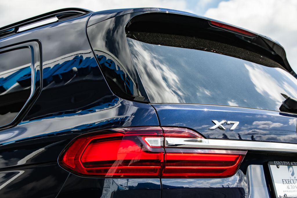 2022 BMW X7 Image 16