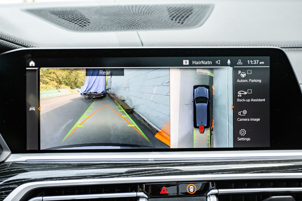 2022 BMW X7 Image 23