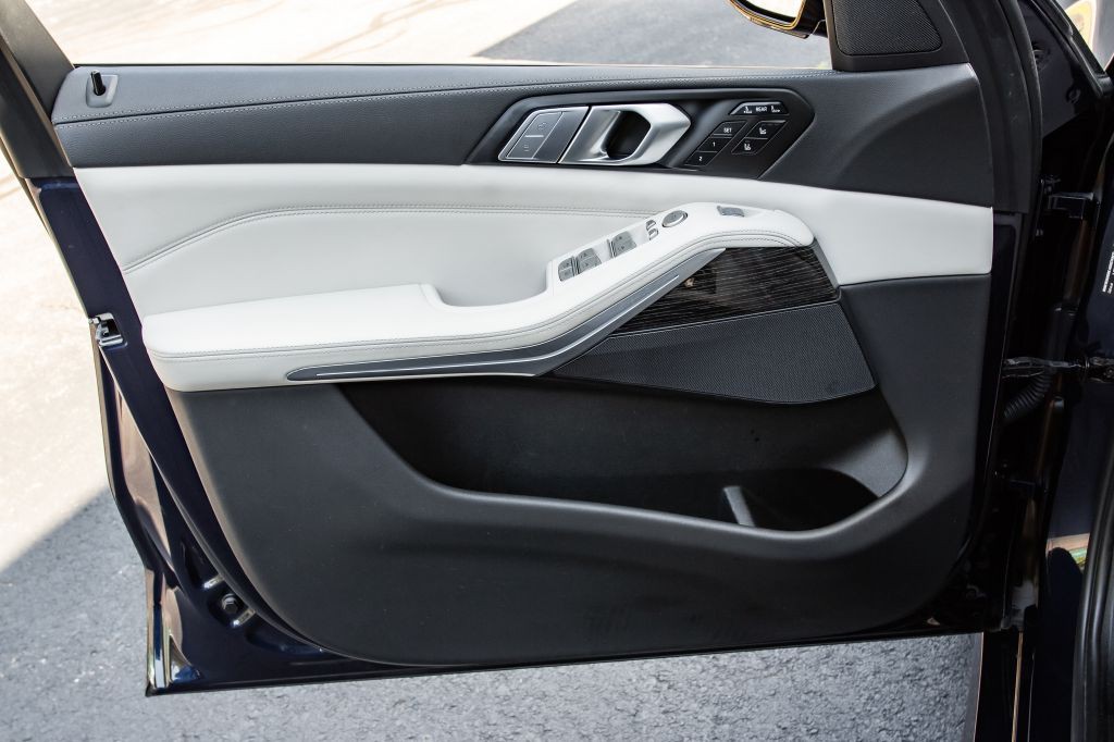 2022 BMW X7 Image 29