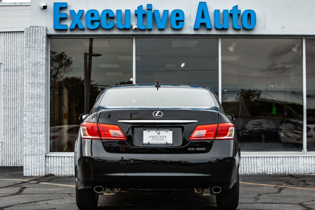 2012 Lexus ES 350 Image 6