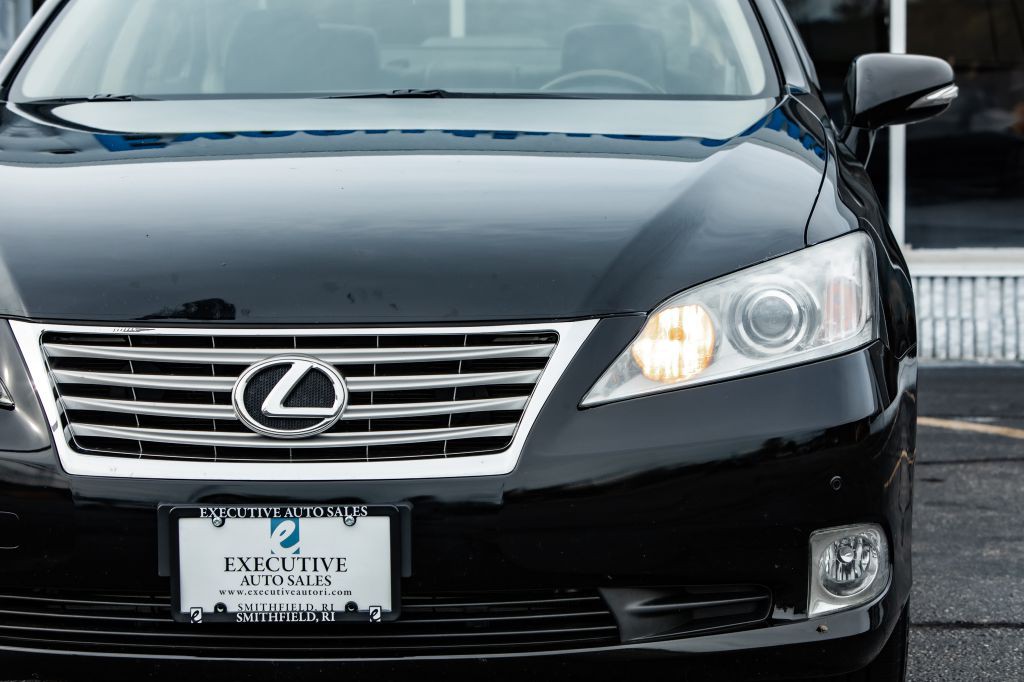 2012 Lexus ES 350 Image 13