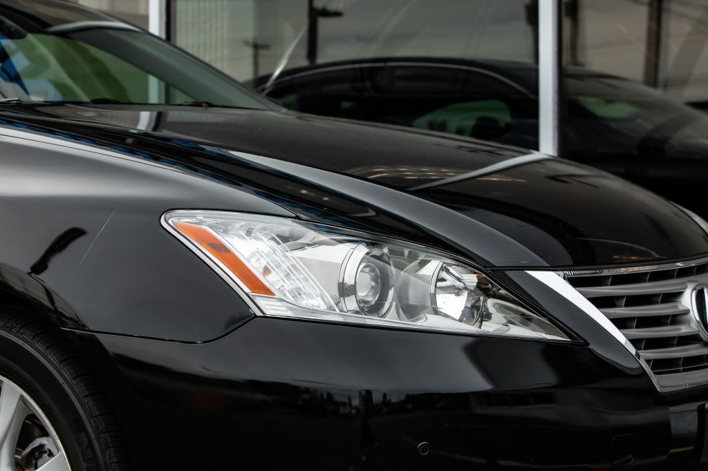 2012 Lexus ES 350 Image 15