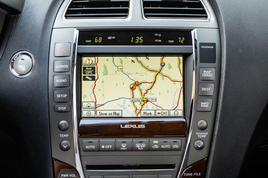2012 Lexus ES 350 Image 21