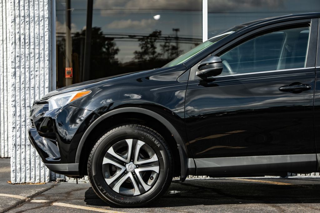2018 Toyota Rav4 Image 11