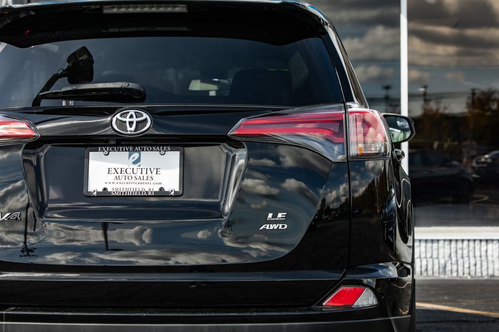 2018 Toyota Rav4 Image 14