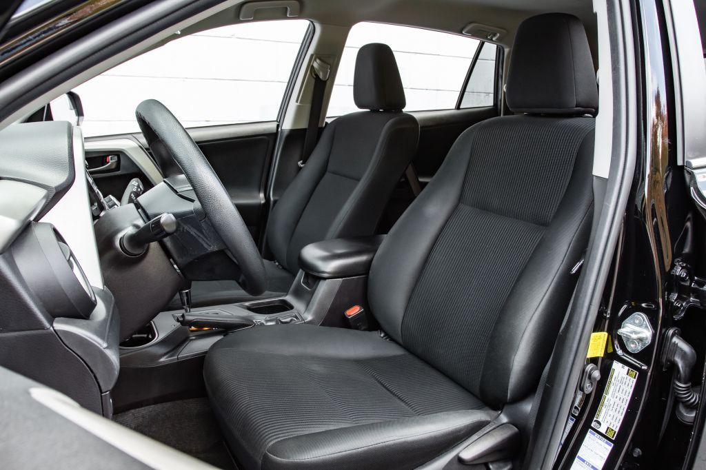 2018 Toyota Rav4 Image 23