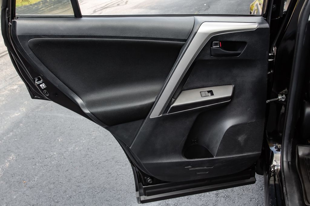 2018 Toyota Rav4 Image 26