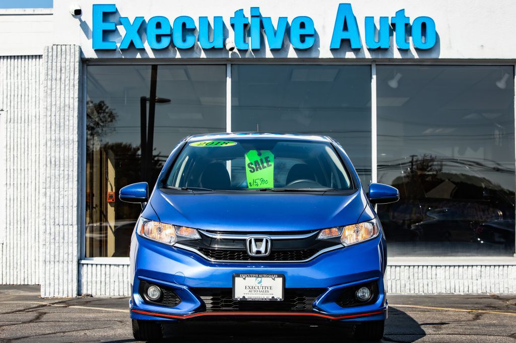 2018 Honda Fit Image 2