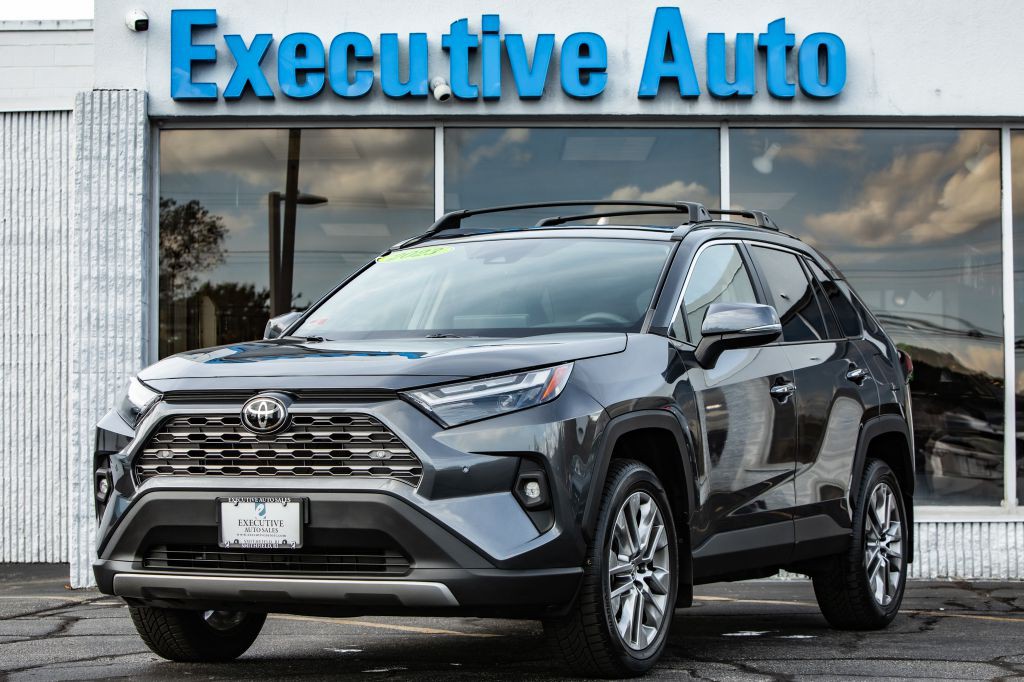 2023 Toyota Rav4 Image 3