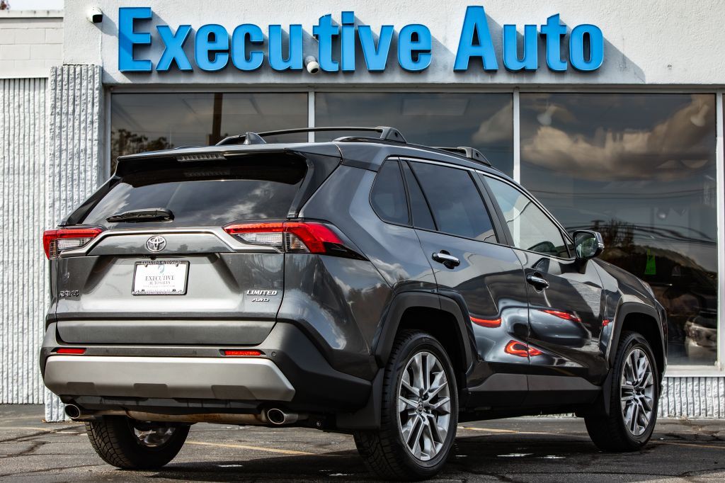 2023 Toyota Rav4 Image 7