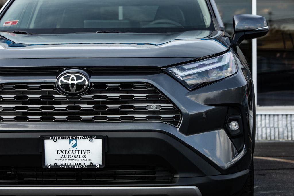 2023 Toyota Rav4 Image 13
