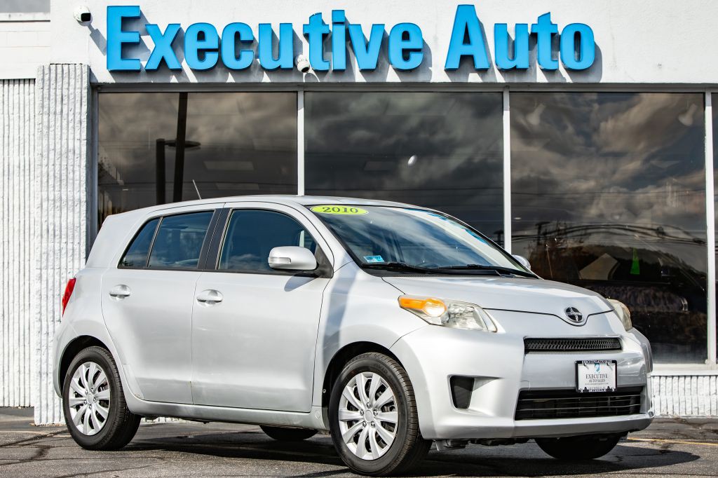 2010 Scion xD Image 1