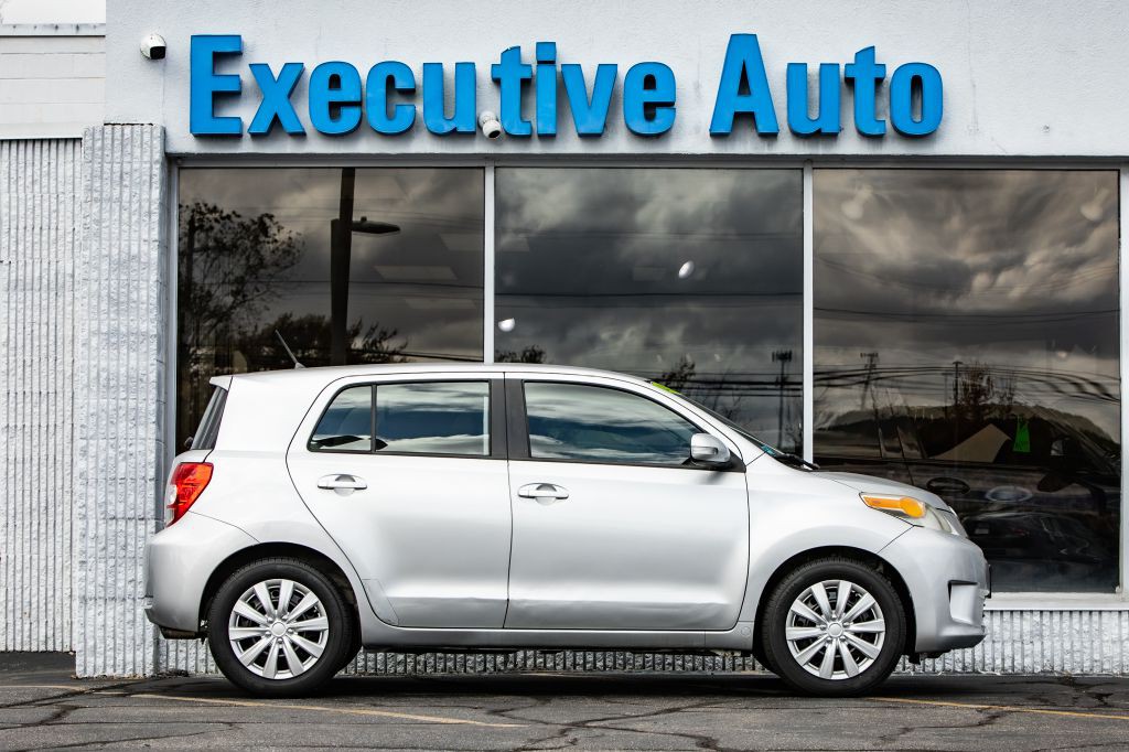 2010 Scion xD Image 8