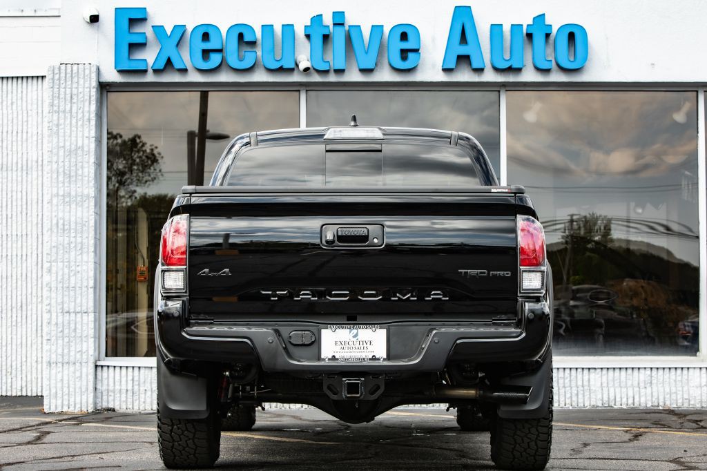 2023 Toyota Tacoma Image 6
