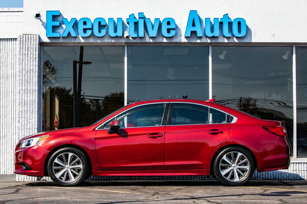 2017 Subaru Legacy Image 4