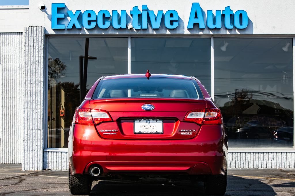 2017 Subaru Legacy Image 6
