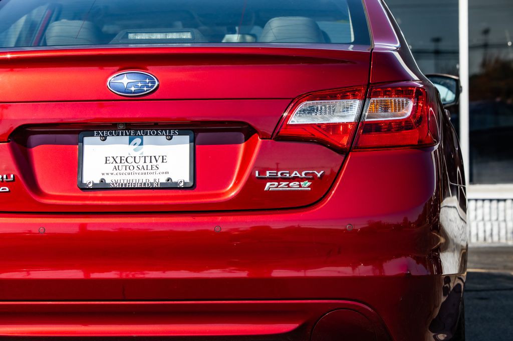 2017 Subaru Legacy Image 14