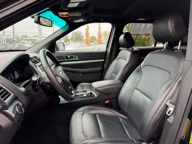 2016 Ford Explorer Image 8