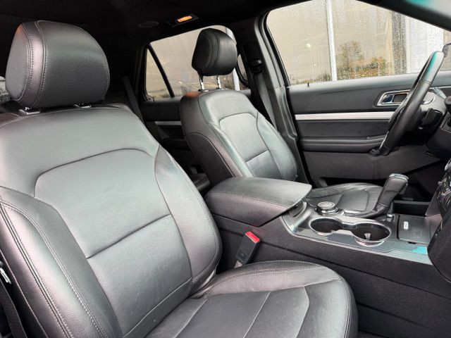 2016 Ford Explorer Image 14