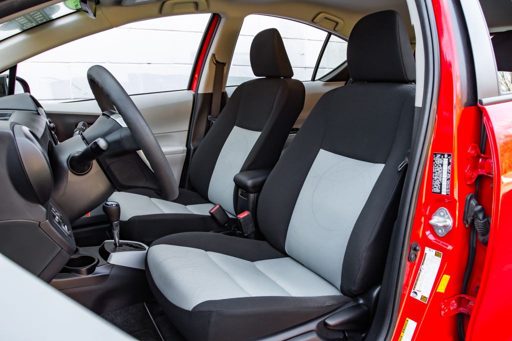2013 Toyota Prius Image 22