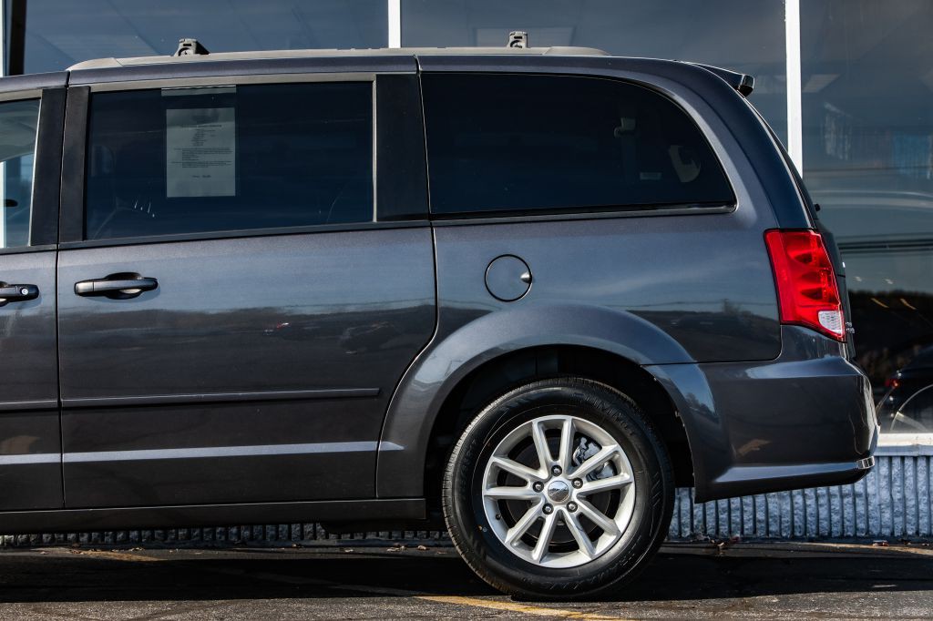 2016 Dodge Grand Caravan Image 12