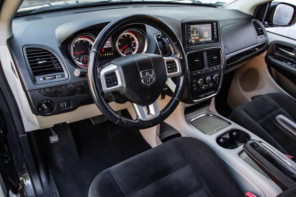 2016 Dodge Grand Caravan Image 17