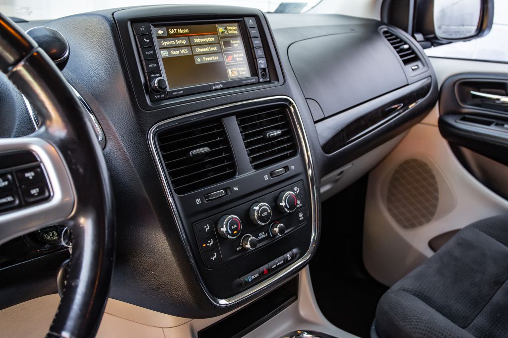 2016 Dodge Grand Caravan Image 22
