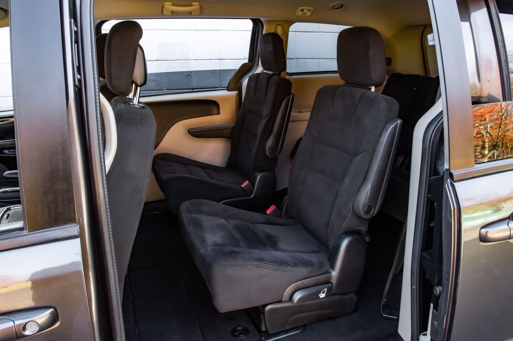 2016 Dodge Grand Caravan Image 24