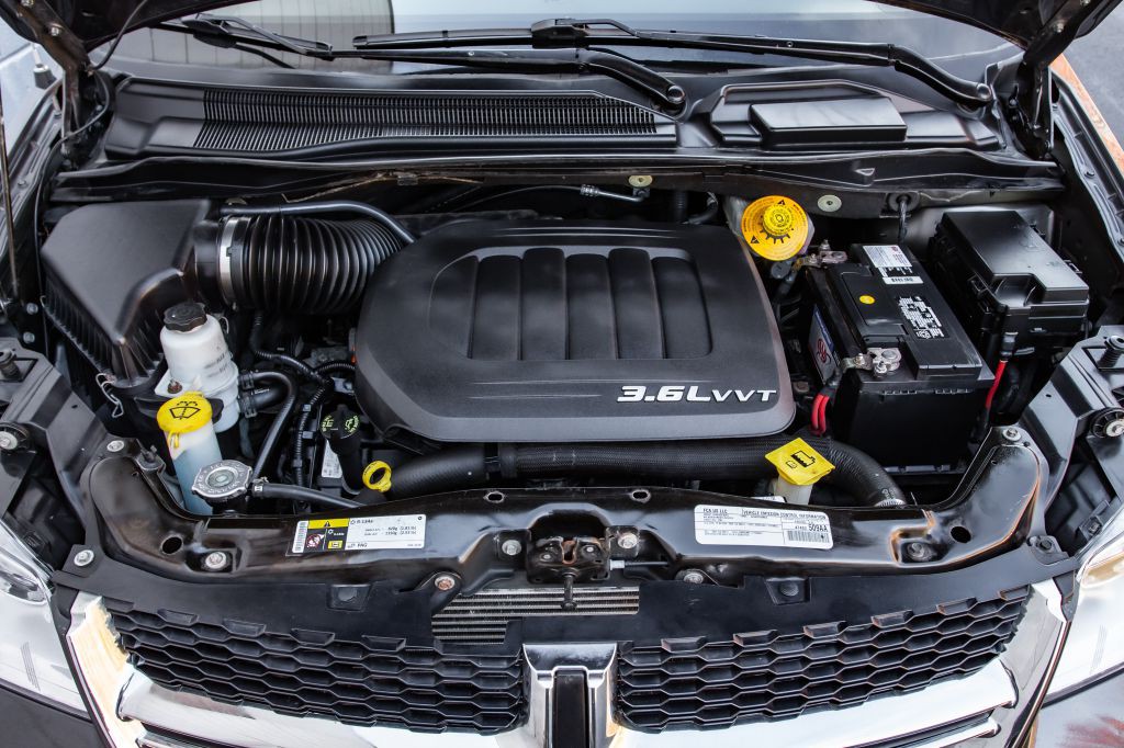 2016 Dodge Grand Caravan Image 28
