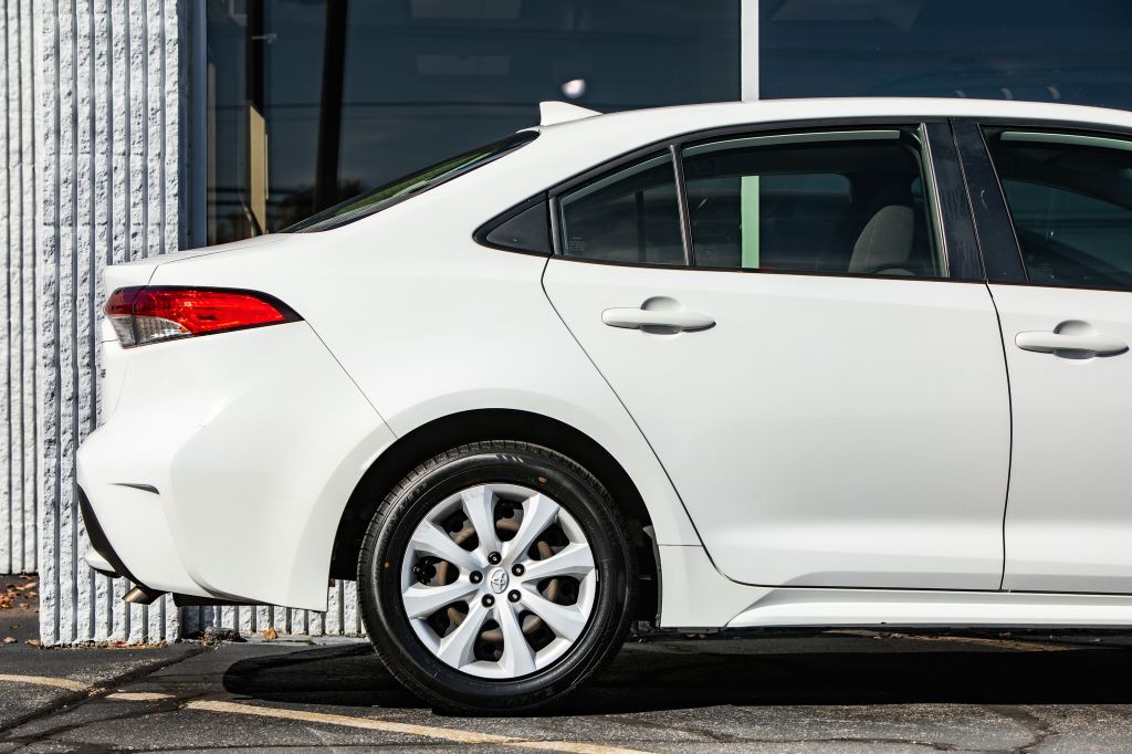 2020 Toyota Corolla Image 9