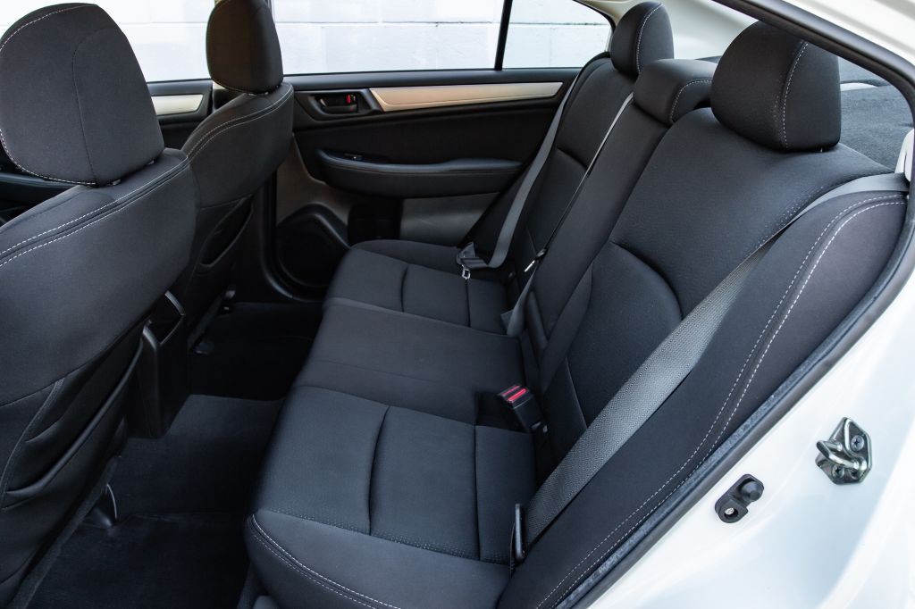 2017 Subaru Legacy Image 24