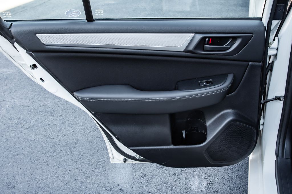 2017 Subaru Legacy Image 26