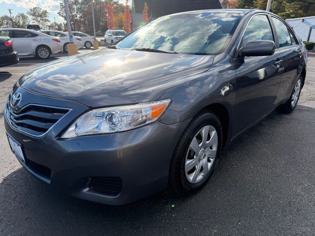 2011 Toyota Camry Image 5