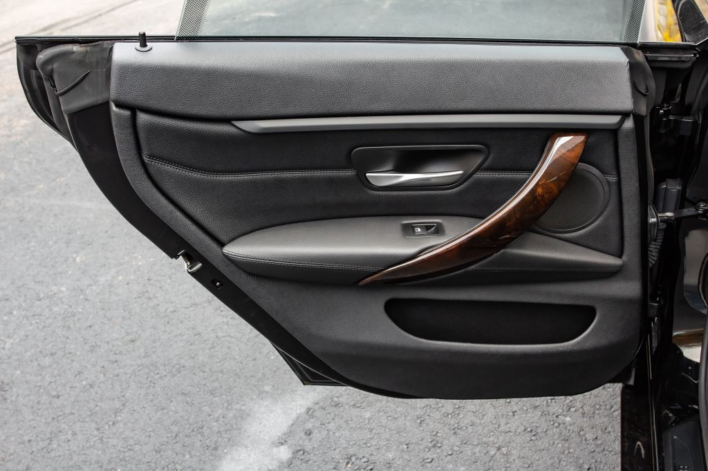 2015 BMW 4 Series Image 28