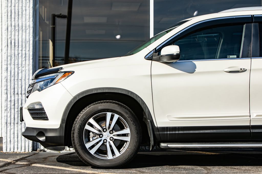 2018 Honda Pilot Image 11