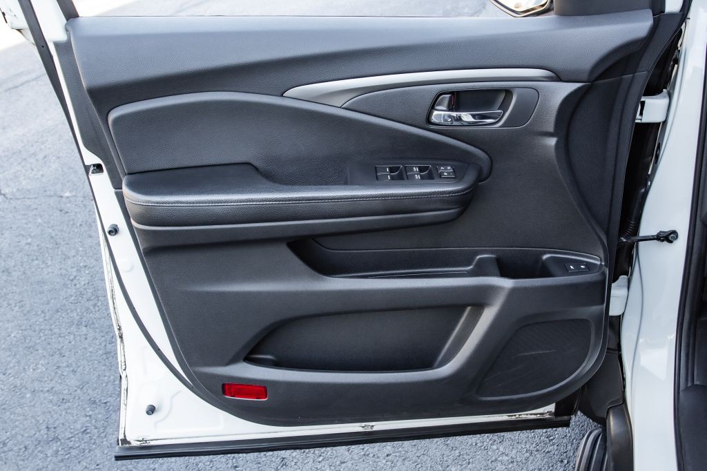 2018 Honda Pilot Image 27