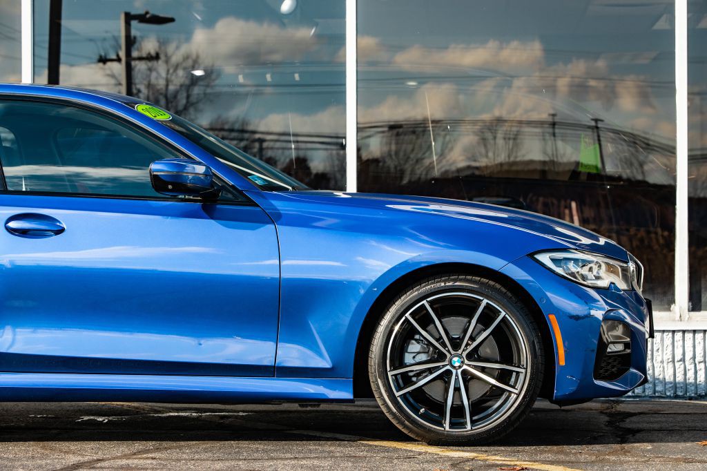 2019 BMW 3 Series Image 10
