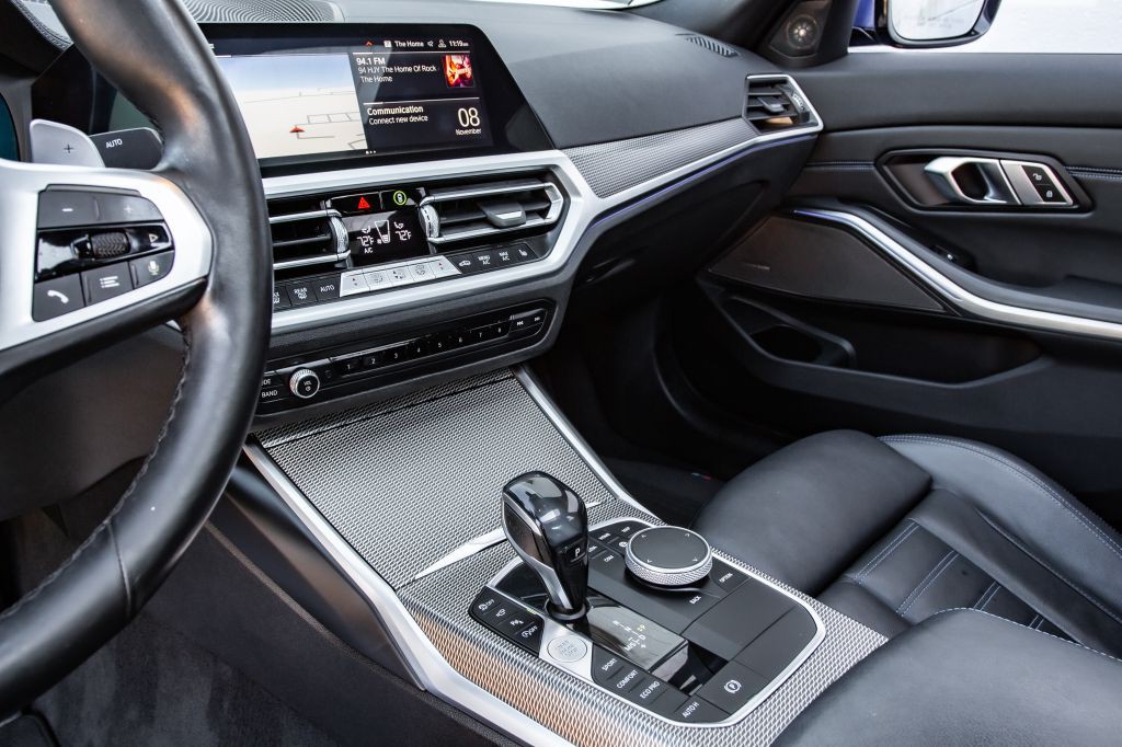 2019 BMW 3 Series Image 23