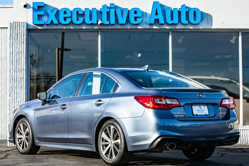 2018 Subaru Legacy Image 5