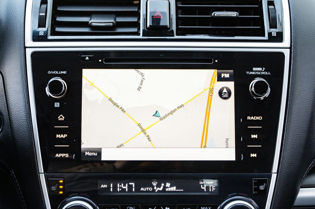 2018 Subaru Legacy Image 21