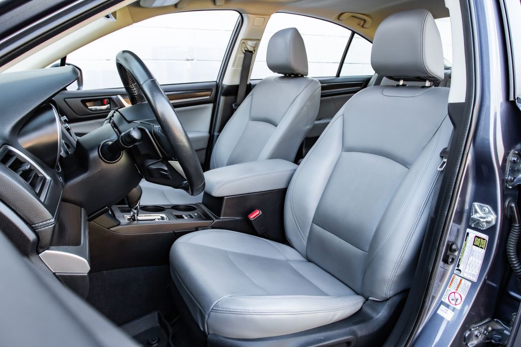 2018 Subaru Legacy Image 25