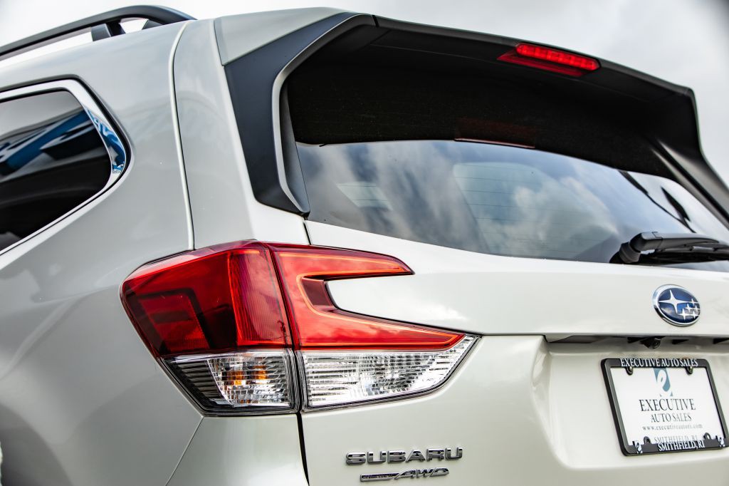 2020 Subaru Forester Image 16