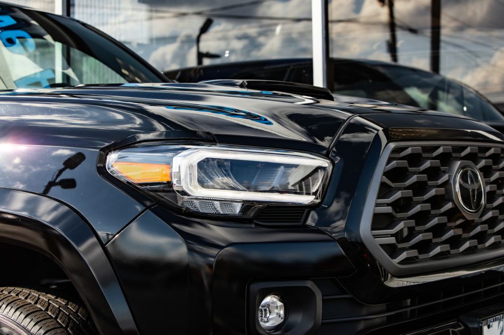 2023 Toyota Tacoma Image 15